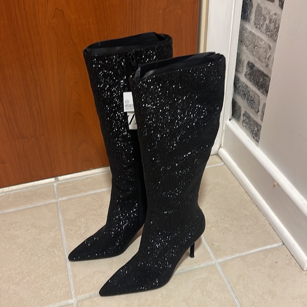 New with tag - Zara Glitter Sparkly Boot